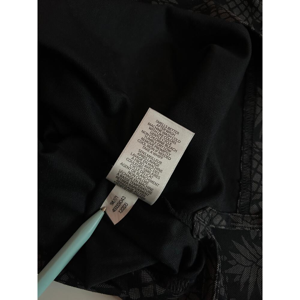 TravisMathew Off The Cape Mens Golf Polo Black Gray Pineapple Shirt Size Large - Picture 12 of 12